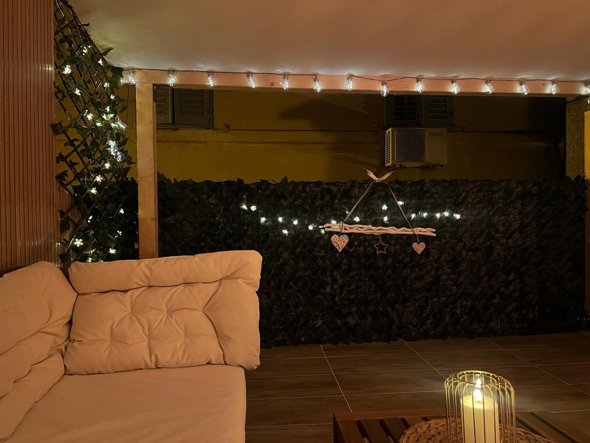 Klarisa City Center Apartment With Terrace Split Exterior photo