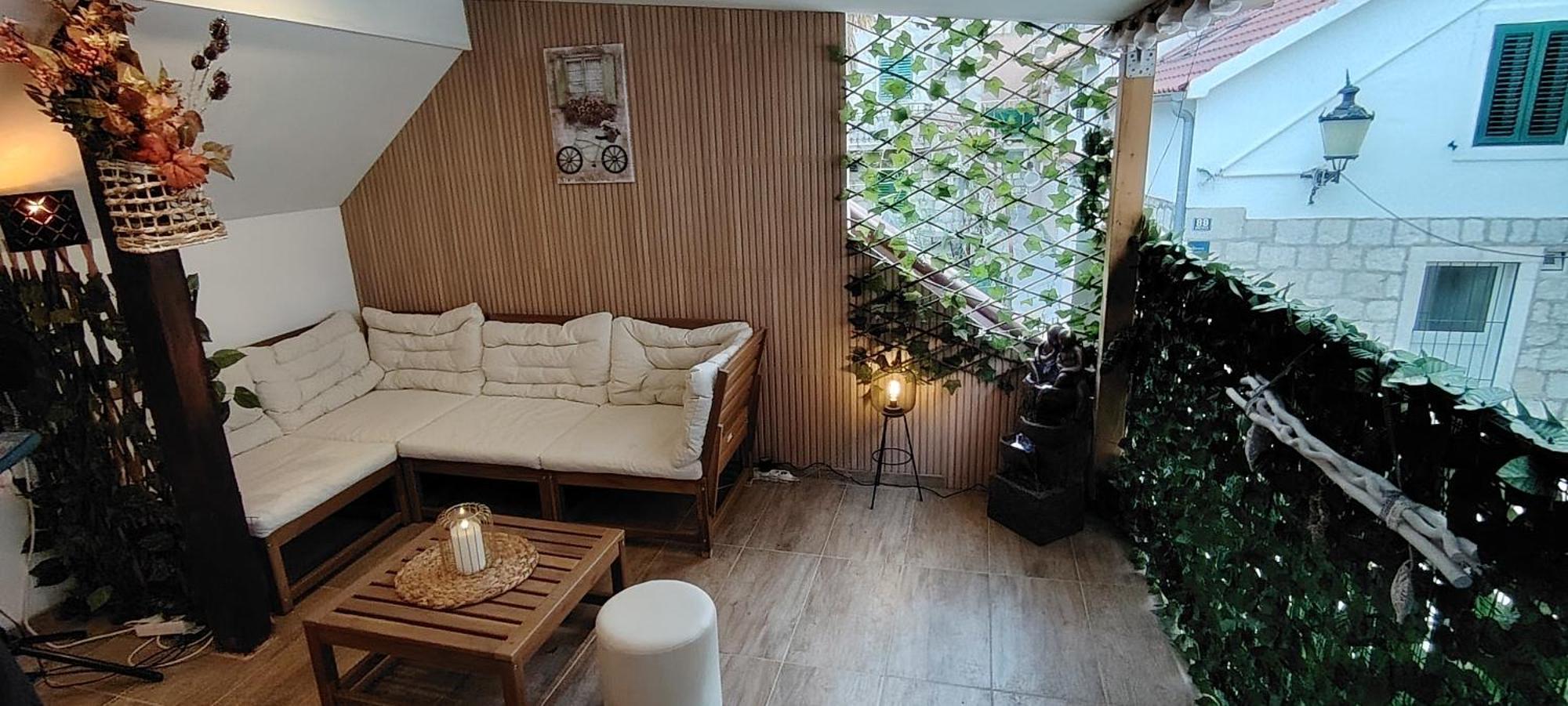 Klarisa City Center Apartment With Terrace Split Exterior photo